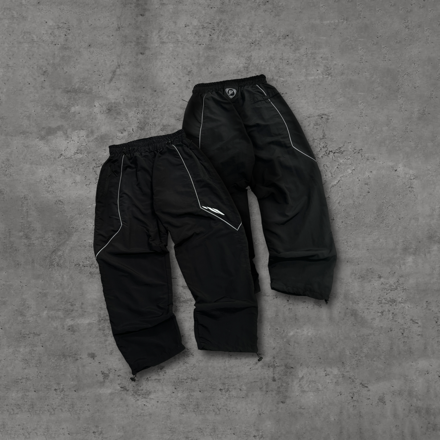 T90 TRACK PANTS